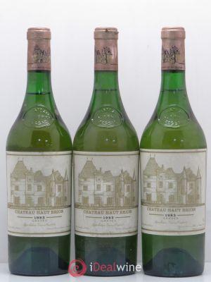 Château Haut Brion  1983 - Lot of 3 Bottles
