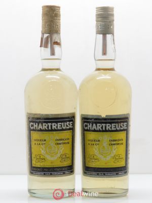 Chartreuse Tarragone La Fabiola Période 1966 -1973  - Lot of 2 Bottles