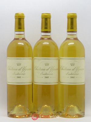 Château d'Yquem 1er Cru Classé Supérieur  2005 - Lot of 3 Bottles