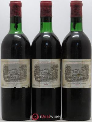 Château Lafite Rothschild 1er Grand Cru Classé  1970 - Lot of 3 Bottles