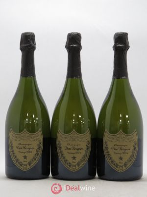 Dom Pérignon Moët & Chandon  2004 - Lot of 3 Bottles