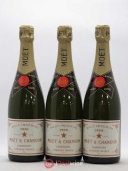Brut Impérial Moët et Chandon  1976 - Lot of 3 Bottles
