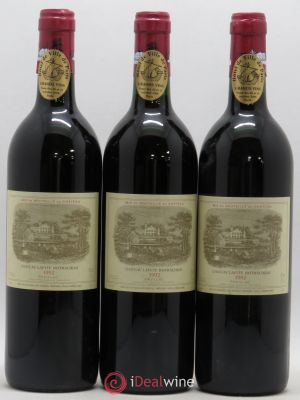 Château Lafite Rothschild 1er Grand Cru Classé  1992 - Lot of 3 Bottles