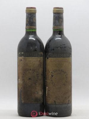 Château Gruaud Larose 2ème Grand Cru Classé  1982 - Lot of 2 Bottles
