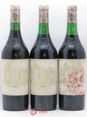 Château Haut Brion 1er Grand Cru Classé  1983 - Lot of 3 Bottles