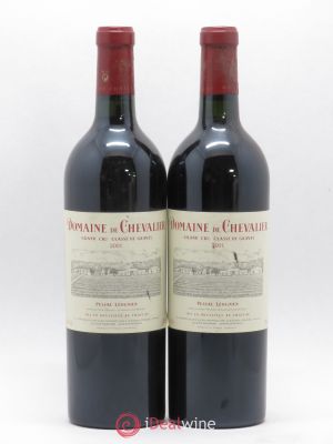 Domaine de Chevalier Cru Classé de Graves  2001 - Lot of 2 Bottles