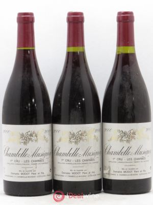 Chambolle-Musigny 1er Cru Les Charmes Modot 2000 - Lot of 3 Bottles
