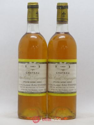 Clos Haut-Peyraguey 1er Grand Cru Classé  1981 - Lot of 2 Bottles