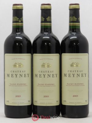 Château Meyney (no reserve) 2005 - Lot of 3 Bottles