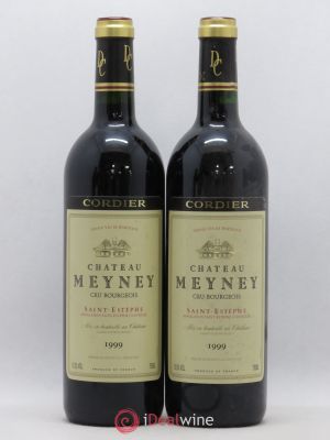 Château Meyney (no reserve) 1999 - Lot of 2 Bottles
