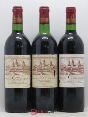 Cos d'Estournel 2ème Grand Cru Classé  1983 - Lot of 3 Bottles