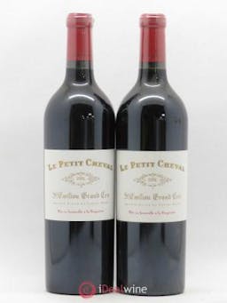 Le Petit Cheval Second Vin  2006 - Lot de 2 Bouteilles