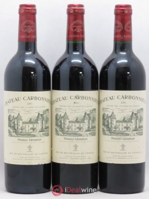 Château Carbonnieux Cru Classé de Graves  2001 - Lot of 3 Bottles