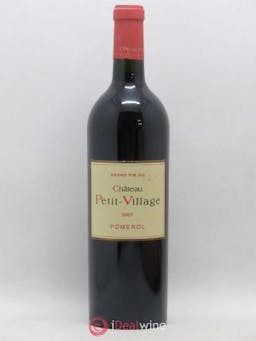 Château Petit Village  2007 - Lot of 1 Bottle