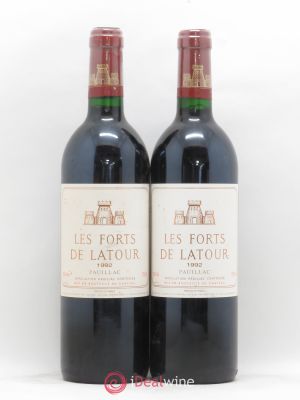 Les Forts de Latour Second Vin  1992 - Lot of 2 Bottles
