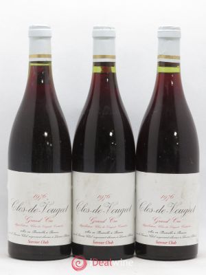 Clos de Vougeot Grand Cru Savour Club 1976 - Lot of 3 Bottles