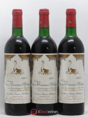Château d'Armailhac - Mouton Baron(ne) Philippe 5ème Grand Cru Classé  1985 - Lot of 3 Bottles