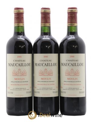 Château Maucaillou  2006 - Lot of 3 Bottles