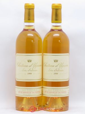 Château d'Yquem 1er Cru Classé Supérieur  1999 - Lot of 2 Bottles