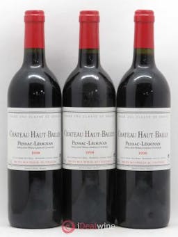 Château Haut-Bailly Cru Classé de Graves  1998 - Lot of 3 Bottles