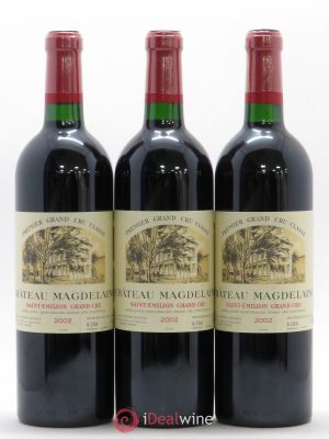 Château Magdelaine  2002 - Lot of 3 Bottles