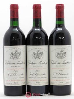 Château Montrose 2ème Grand Cru Classé  1985 - Lot of 3 Bottles