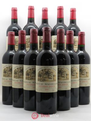 Château Magdelaine  2001 - Lot of 12 Bottles