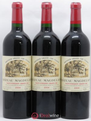 Château Magdelaine  2004 - Lot of 3 Bottles