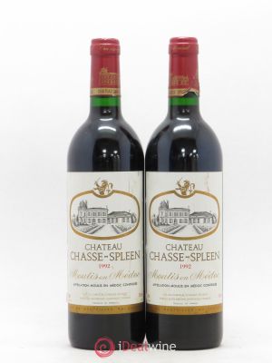Château Chasse Spleen  1992 - Lot of 2 Bottles