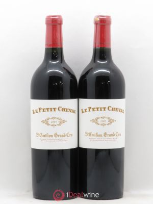 Le Petit Cheval Second Vin  2005 - Lot of 2 Bottles
