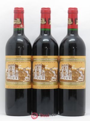 Château Ducru Beaucaillou 2ème Grand Cru Classé  1996 - Lot of 3 Bottles