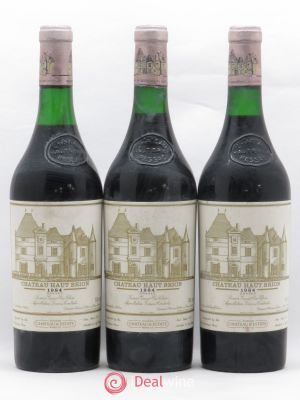 Château Haut Brion 1er Grand Cru Classé  1984 - Lot of 3 Bottles