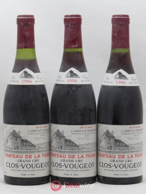 Clos de Vougeot Grand Cru Château de La Tour  1986 - Lot of 3 Bottles