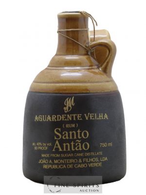 Santo Antão Of. Aguardente Velha (no reserve)  - Lot of 1 Bottle