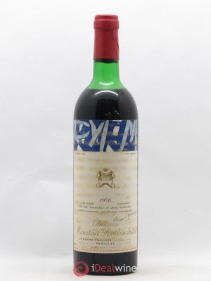 Château Mouton Rothschild 1er Grand Cru Classé  1976 - Lot of 1 Bottle