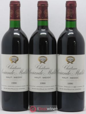 Château Sociando Mallet  1990 - Lot of 3 Bottles