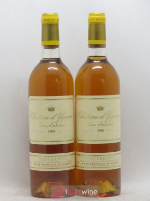 Château d'Yquem 1er Cru Classé Supérieur  1984 - Lot of 2 Bottles