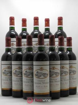 Château Chasse Spleen  2000 - Lot of 12 Bottles
