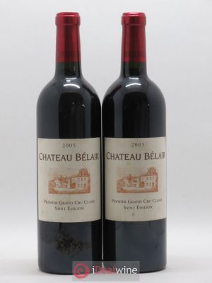 Château Belair (Belair-Monange) 1er Grand Cru Classé B  2005 - Lot of 2 Bottles