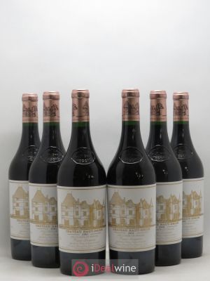 Château Haut Brion 1er Grand Cru Classé  2001 - Lot of 6 Bottles