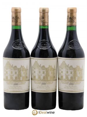 Château Haut Brion 1er Grand Cru Classé  1985 - Lot of 3 Bottles