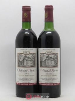 Château Olivier Cru Classé de Graves  1982 - Lot of 2 Bottles