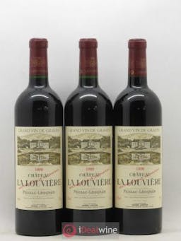 Château la Louvière  1999 - Lot of 3 Bottles