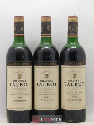 Château Talbot 4ème Grand Cru Classé  1986 - Lot of 3 Bottles