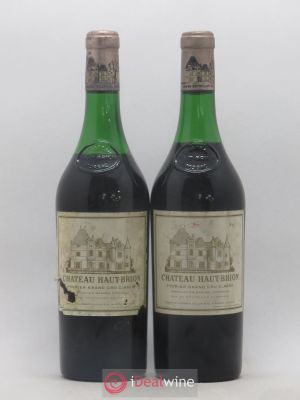 Château Haut Brion 1er Grand Cru Classé  1973 - Lot de 2 Bouteilles