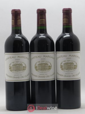 Château Margaux 1er Grand Cru Classé  2005 - Lot of 3 Bottles