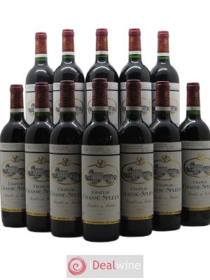 Château Chasse Spleen  2002 - Lot of 12 Bottles