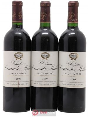 Château Sociando Mallet  2000 - Lot of 3 Bottles