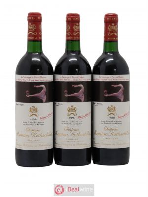 Château Mouton Rothschild 1er Grand Cru Classé  1990 - Lot of 3 Bottles