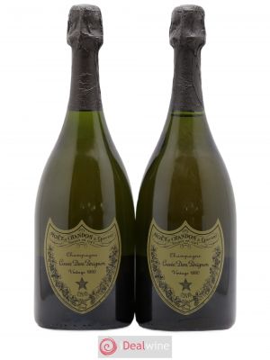 Dom Pérignon Moët & Chandon  1990 - Lot of 2 Bottles